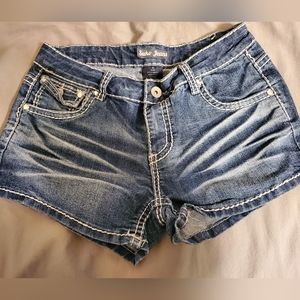 Suko jean shorts, size 6